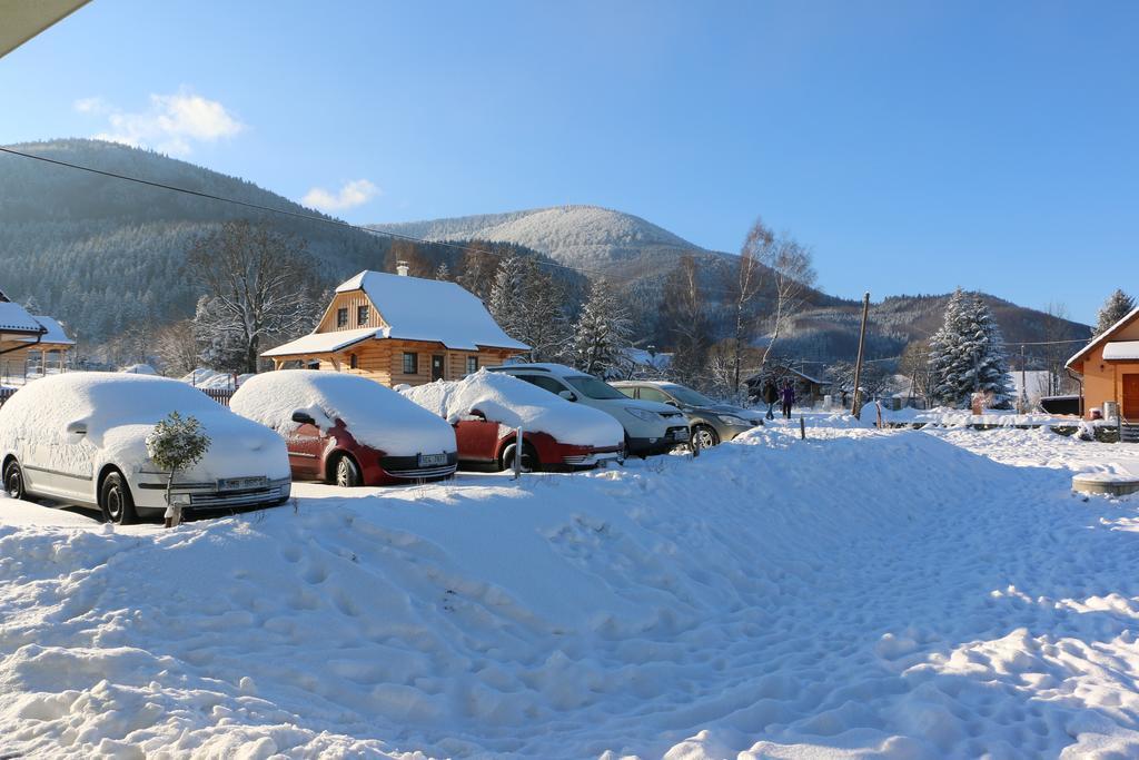 Penzion U Barana Trojanovice Exterior photo