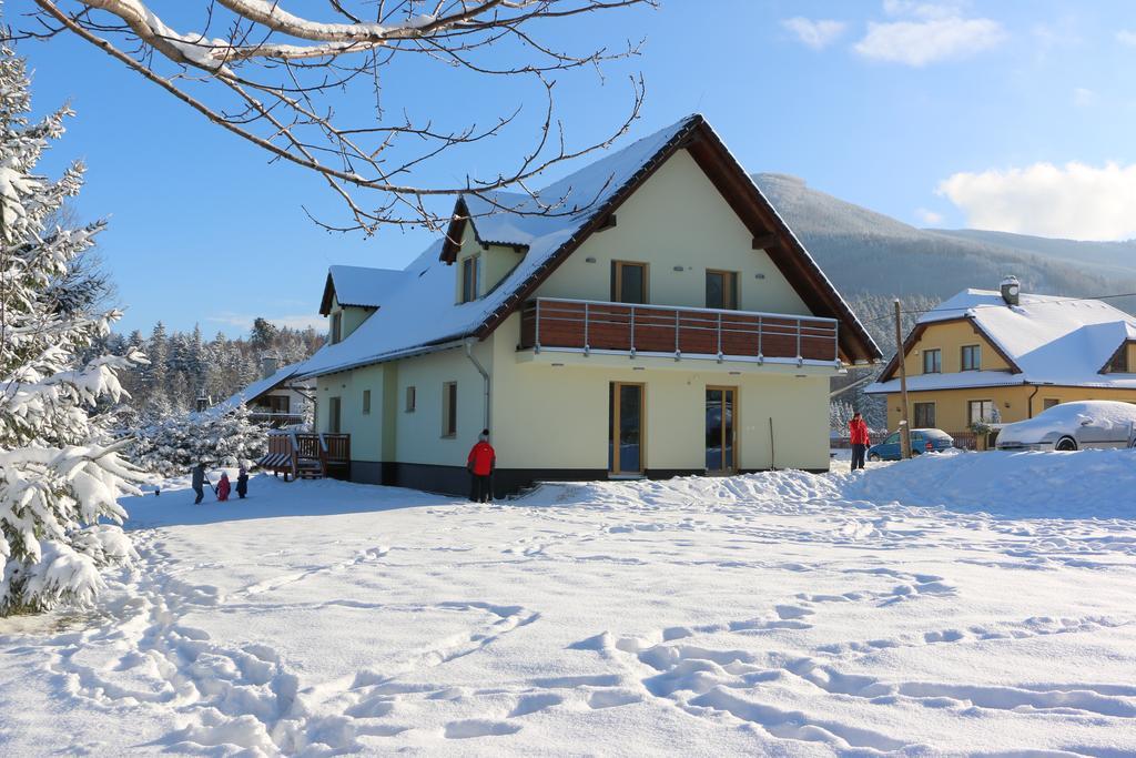 Penzion U Barana Trojanovice Exterior photo